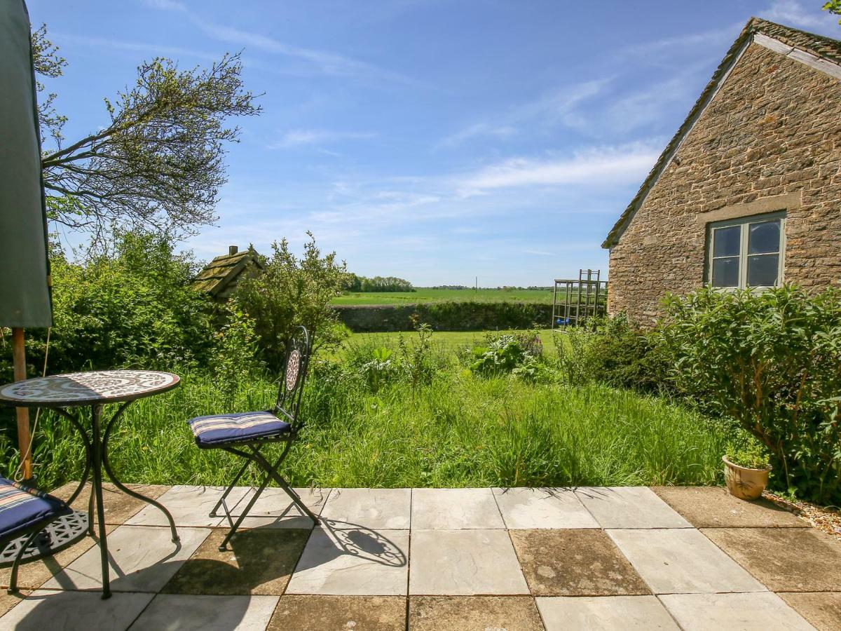 The Lodge At Mortons Malmesbury Luaran gambar